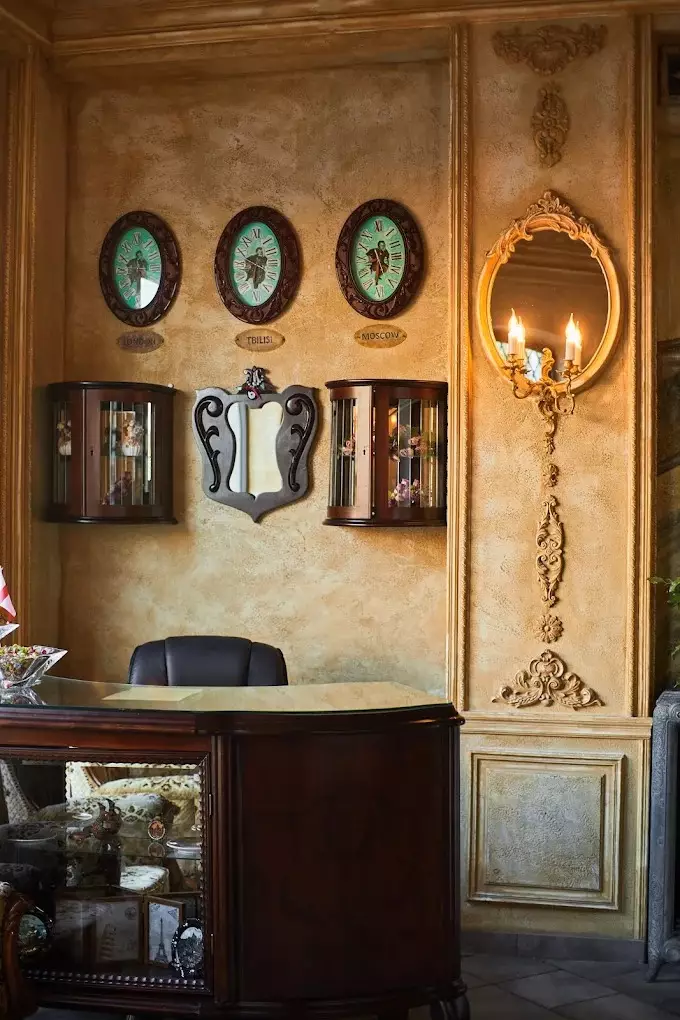 هتل Hotel Pushkin تفلیس